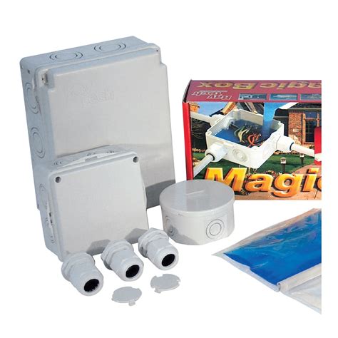 0 Wireless CarPlayAndroid Auto Adapter Streaming 198 Reviews 329. . Magic box 20